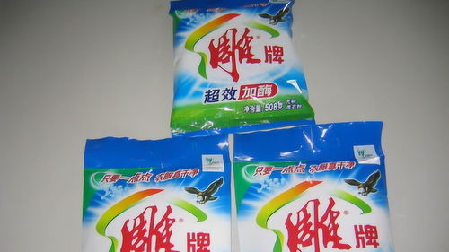 洗衣液与洗衣粉到底有啥区别？哪个洗得更干净还不伤衣服？